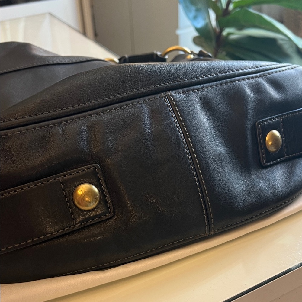 Coach Black Leather Shoulder Bag - Picture 6 of 8
